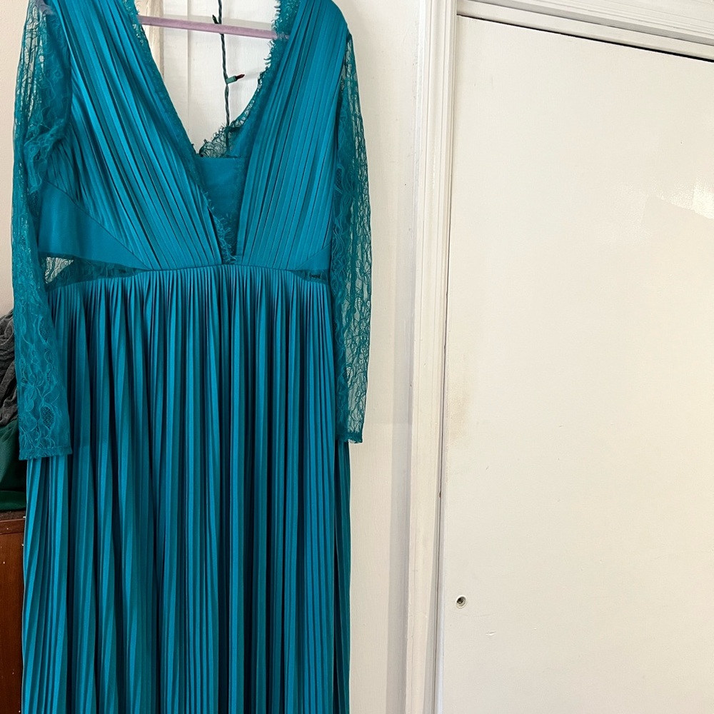 ASOS dress - Picture 2 of 5